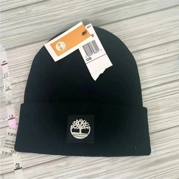 NWT STILL IN PLASTIC TIMBERLAND CUFFED BEANIE WITH TONAL PATCH IN BLACK … - Picture 2 of 8